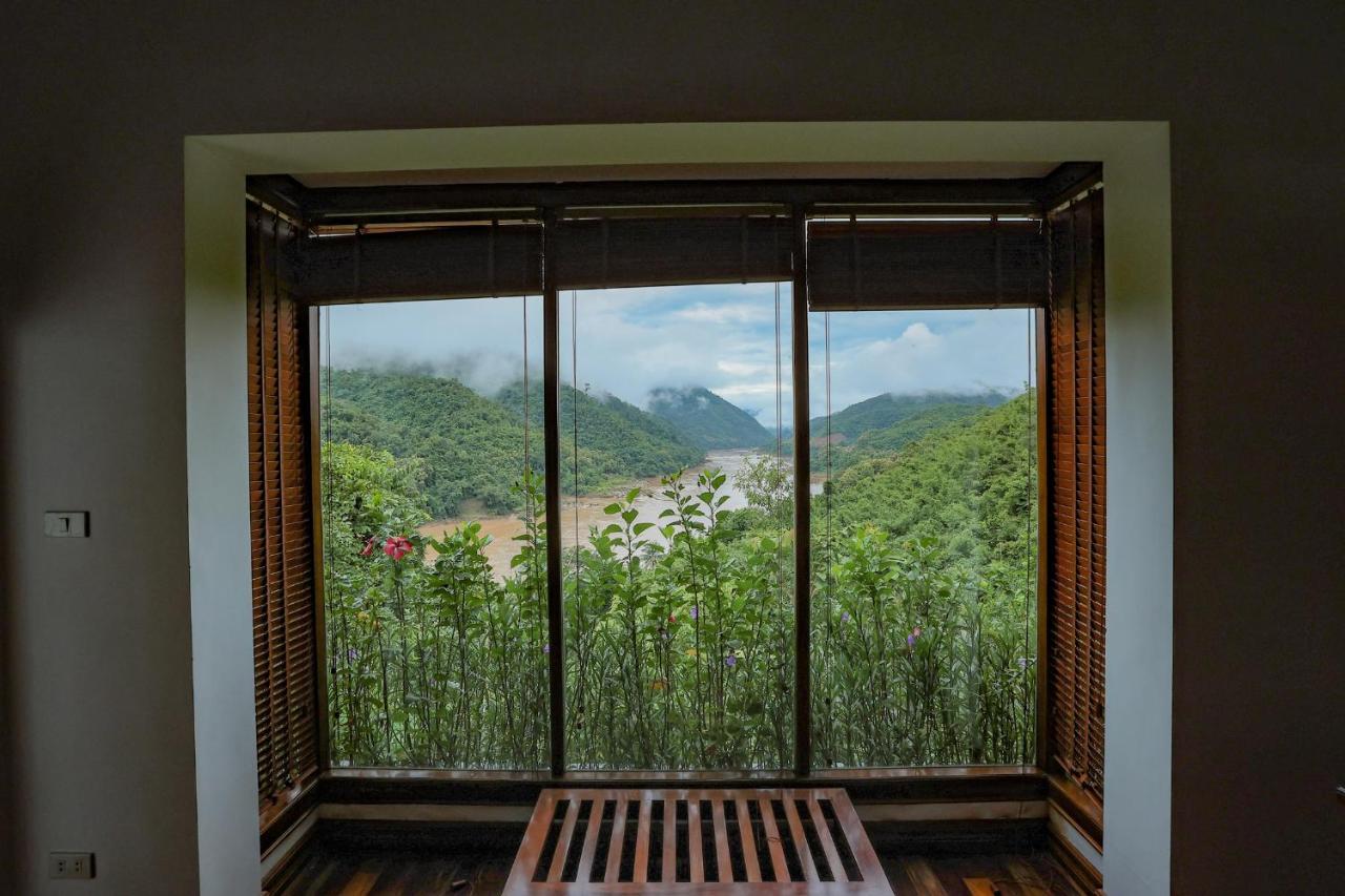 Le Grand Pakbeng Hotel Exterior photo