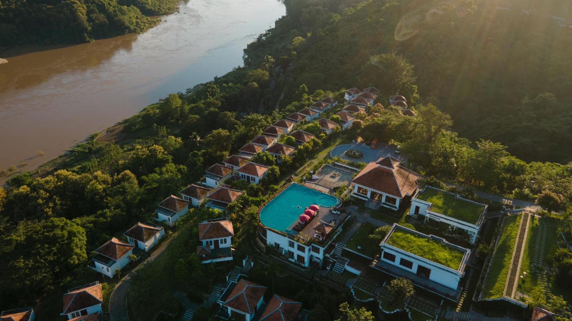 Le Grand Pakbeng Hotel Exterior photo