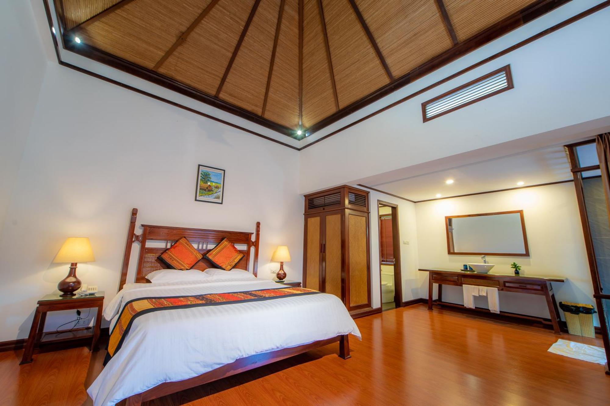 Le Grand Pakbeng Hotel Exterior photo